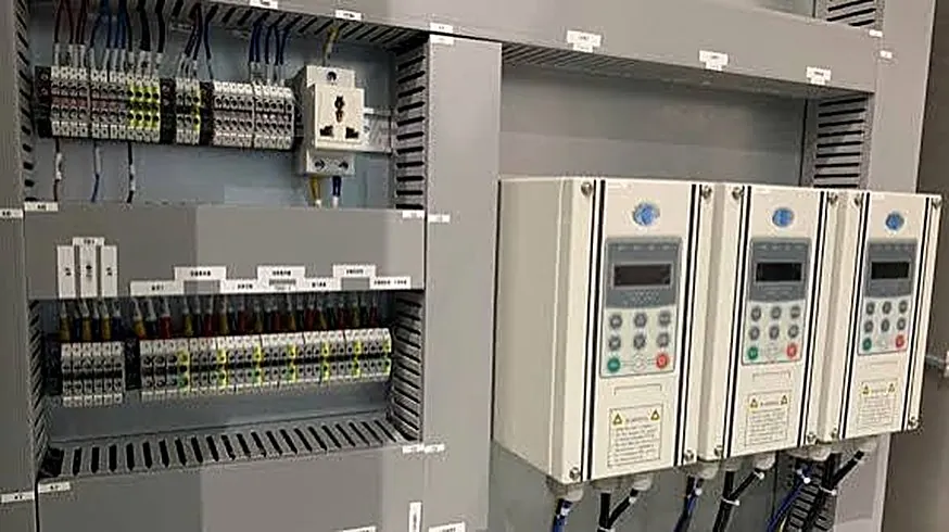 Gabinetes de variadores de frecuencia VFD